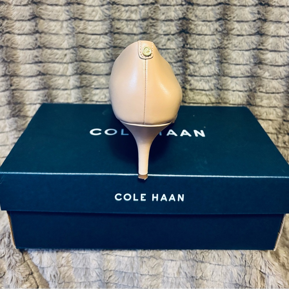 Cole Haan Goto Park Pump - Picture 2 of 4